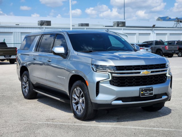 2024 Chevrolet Suburban LS 3