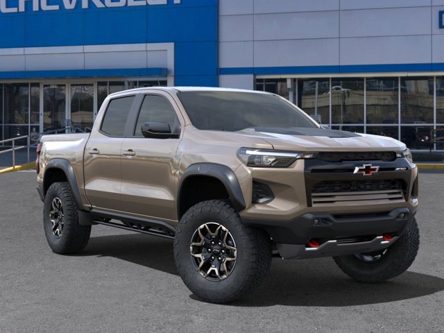 2024 Chevrolet Colorado 4WD ZR2 7