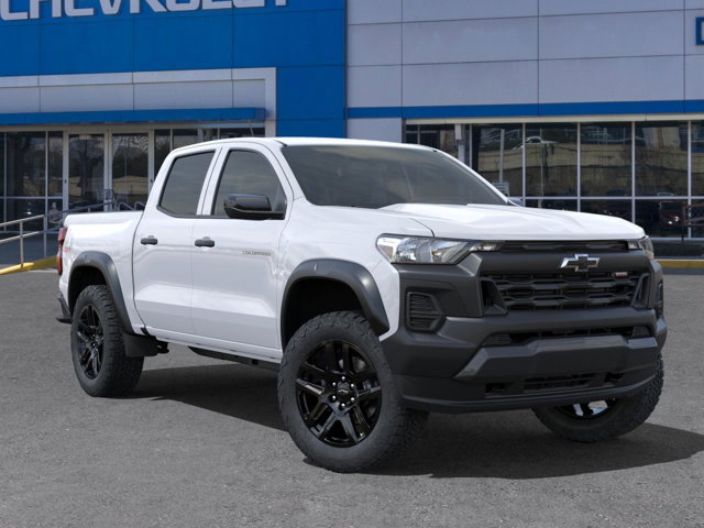 2024 Chevrolet Colorado 4WD Trail Boss 7