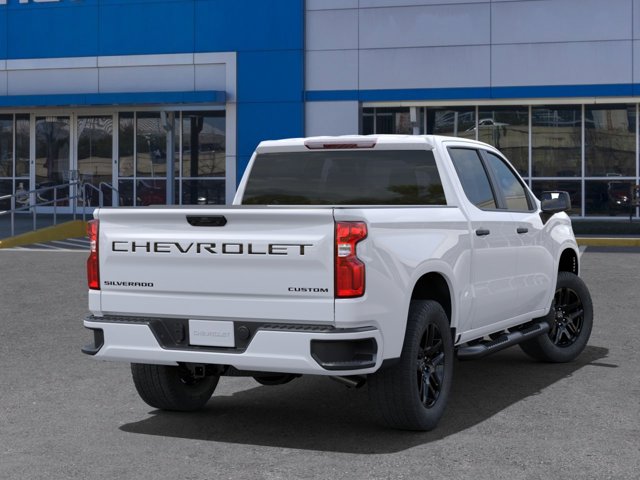 2024 Chevrolet Silverado 1500 Custom 4