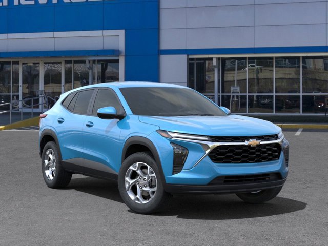 2025 Chevrolet Trax LS 7