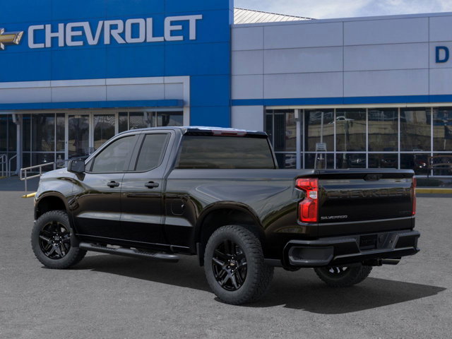 2025 Chevrolet Silverado 1500 Custom 3