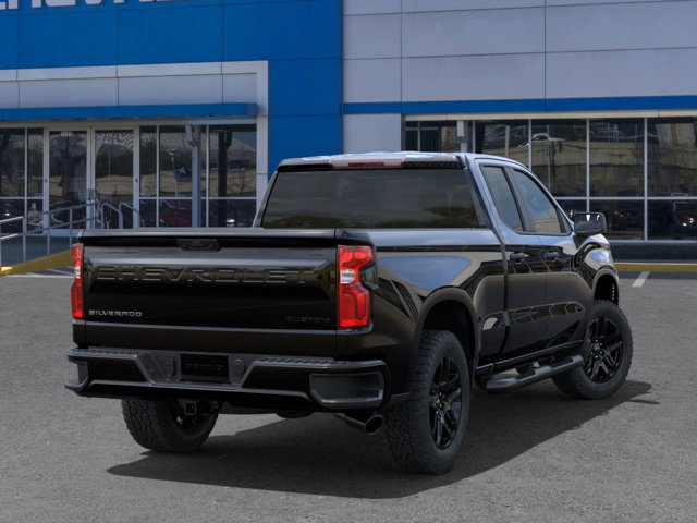 2025 Chevrolet Silverado 1500 Custom 4