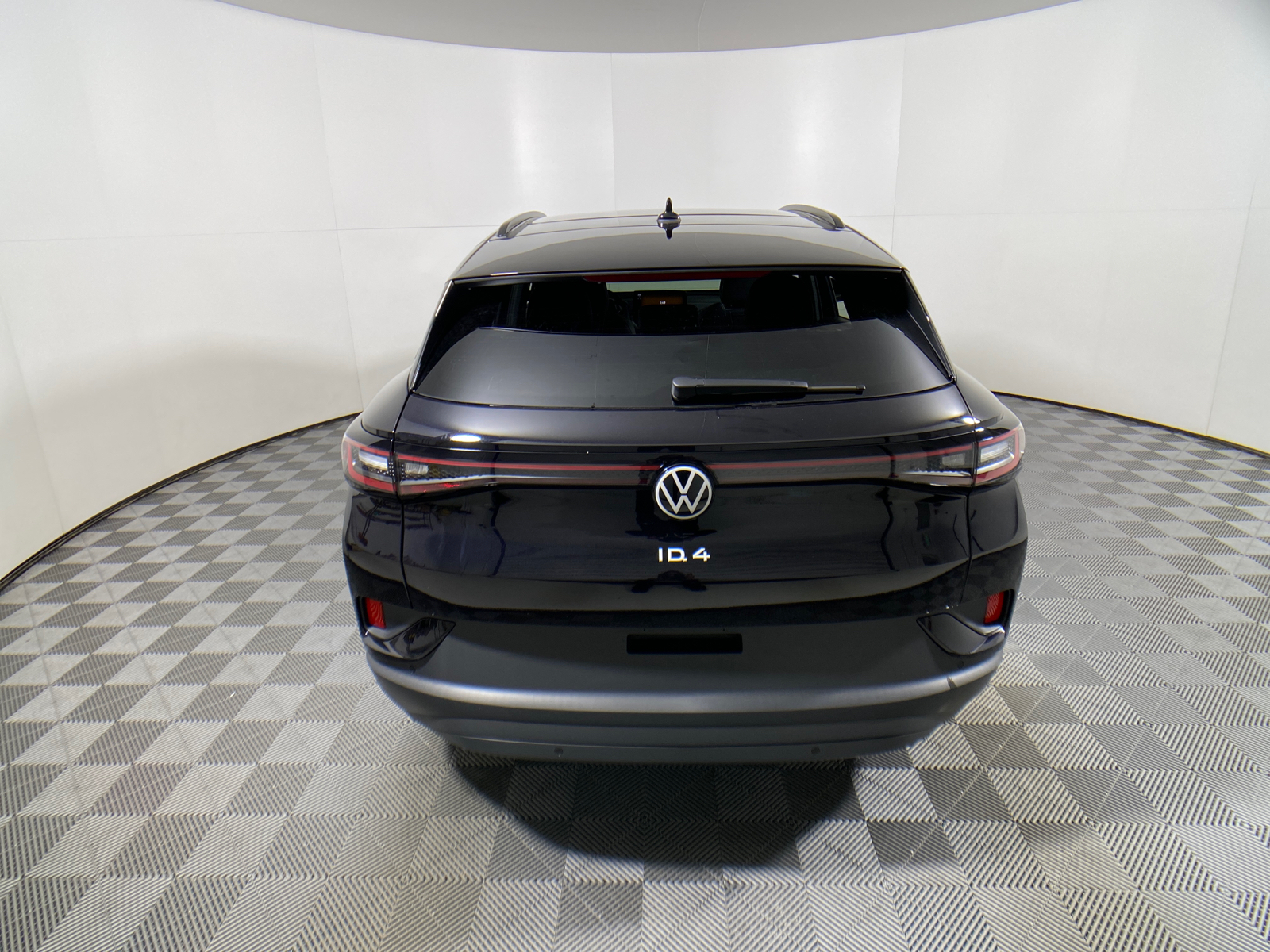 2023 Volkswagen ID.4 Pro 4