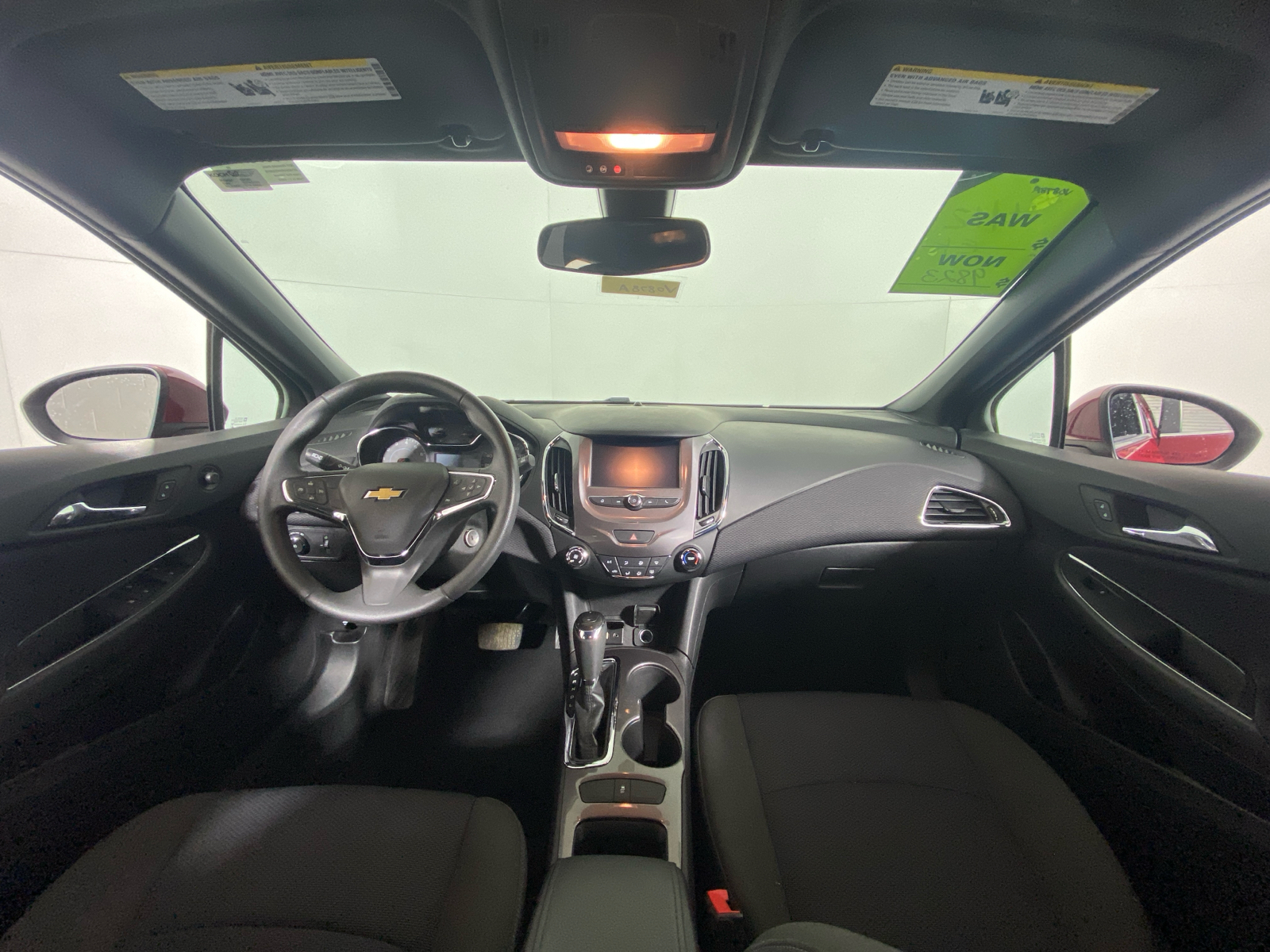 2017 Chevrolet Cruze LT 19