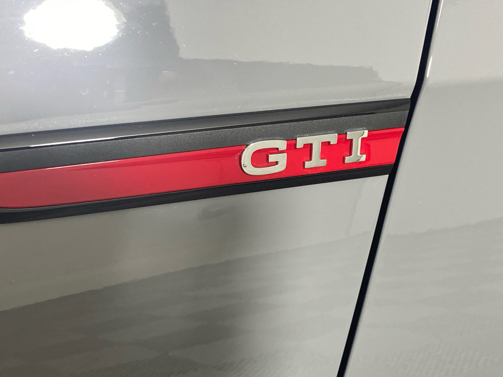 2024 Volkswagen Golf GTI 2.0T SE 6