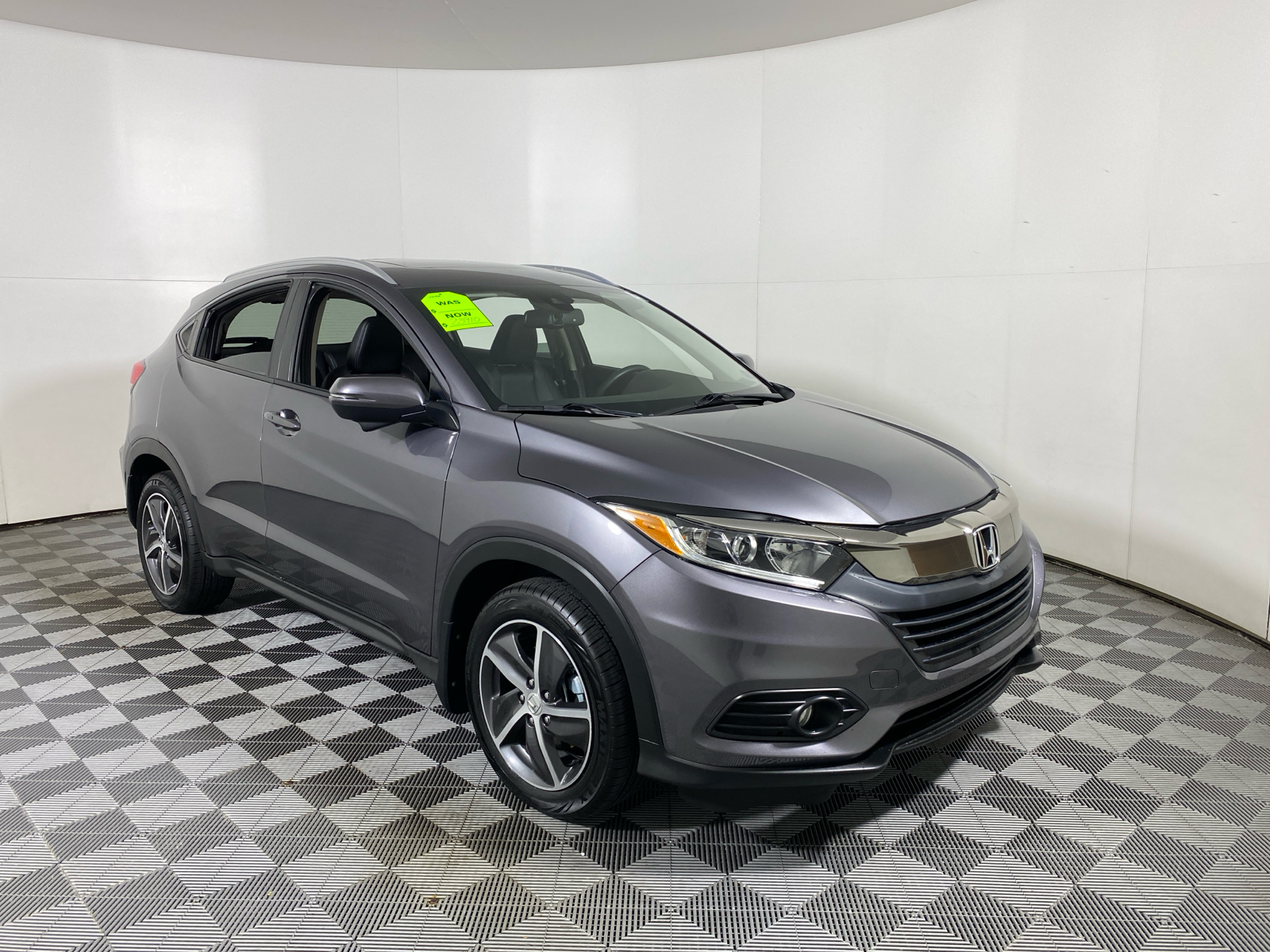 2021 Honda HR-V EX-L 1