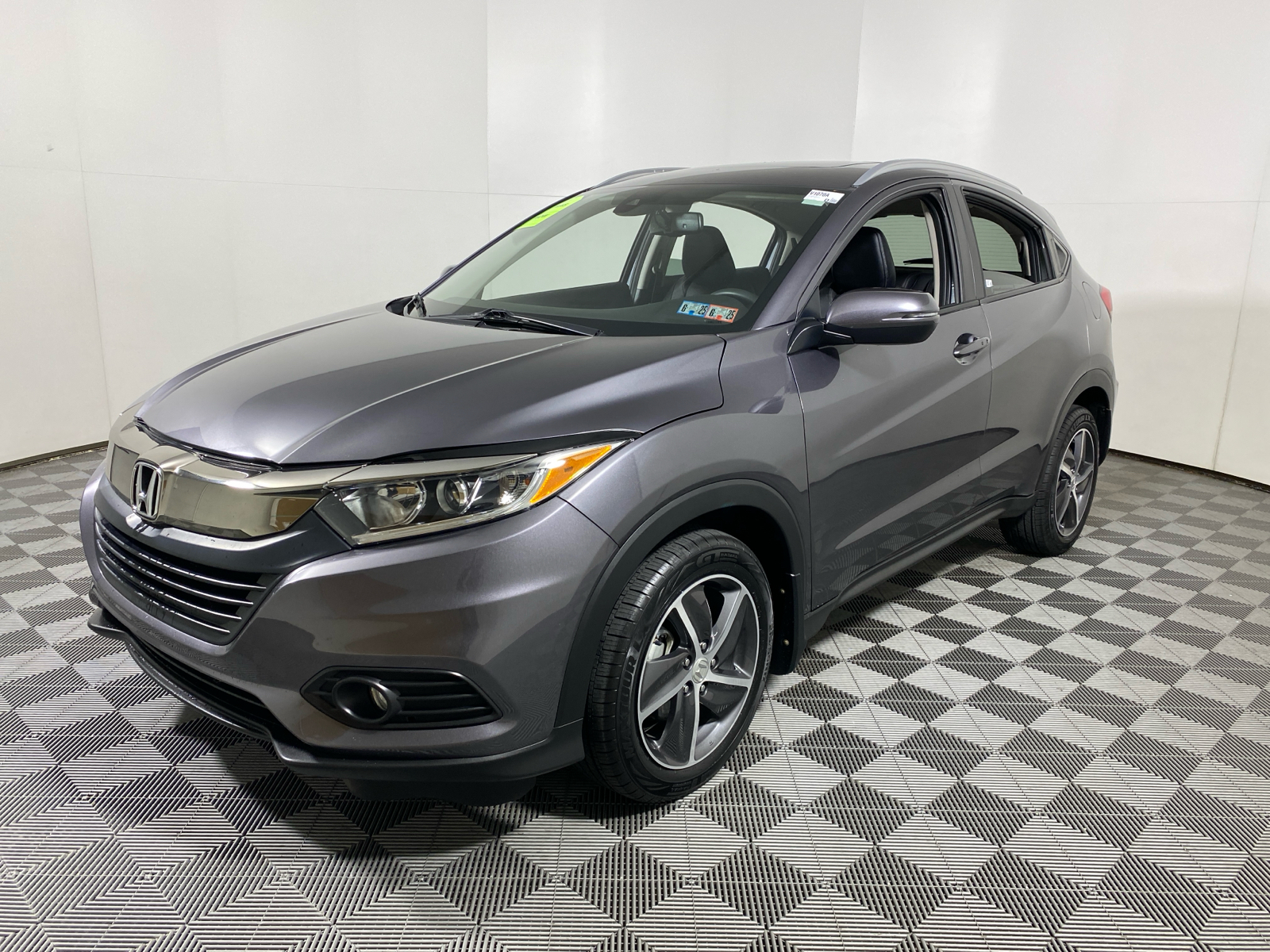 2021 Honda HR-V EX-L 4