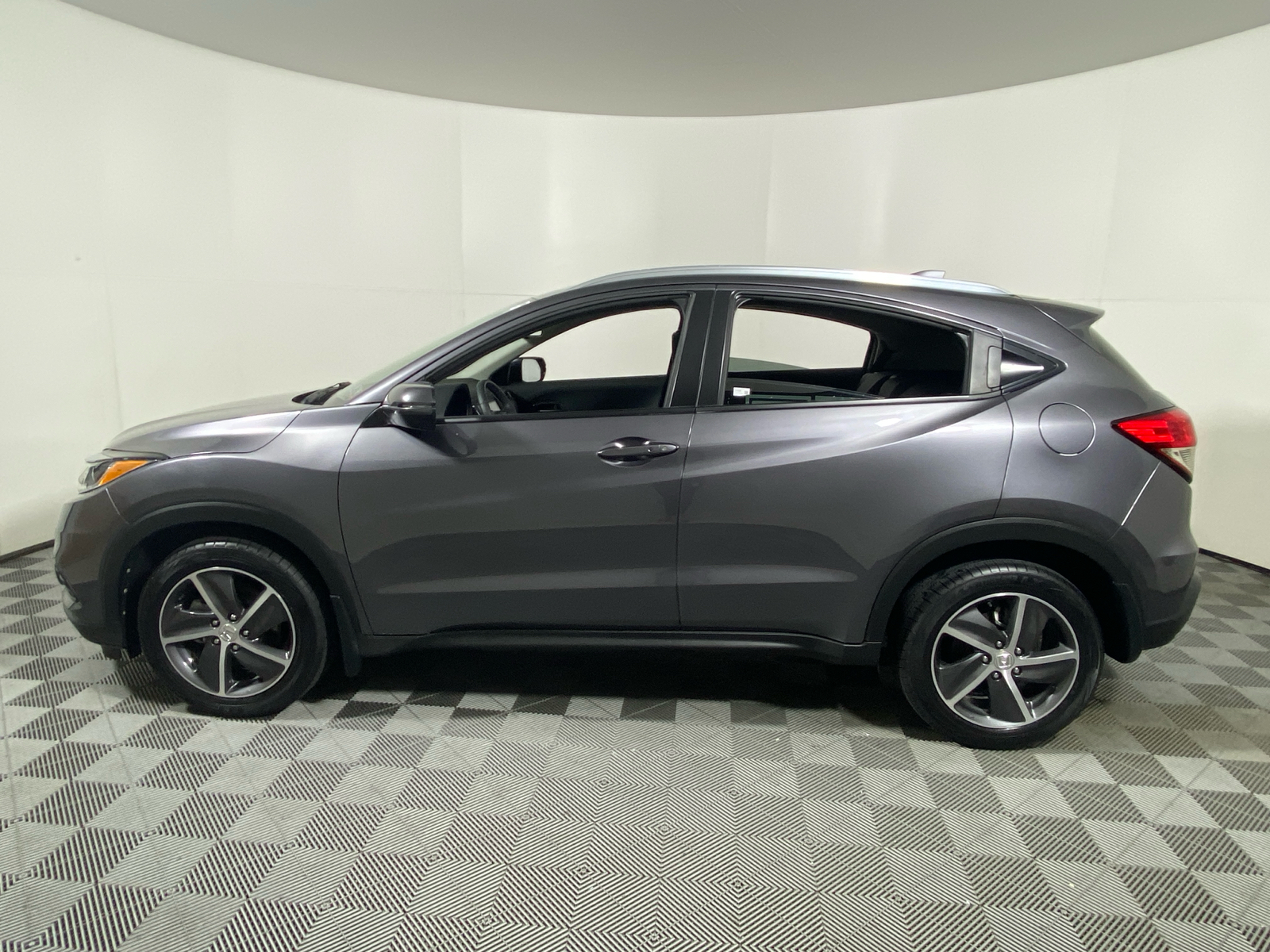 2021 Honda HR-V EX-L 5