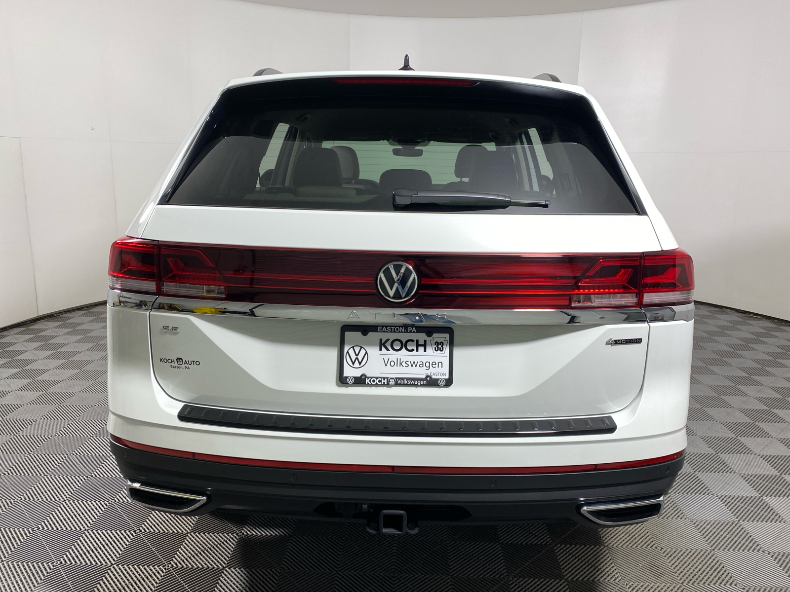 2024 Volkswagen Atlas 2.0T SE w/Technology 9