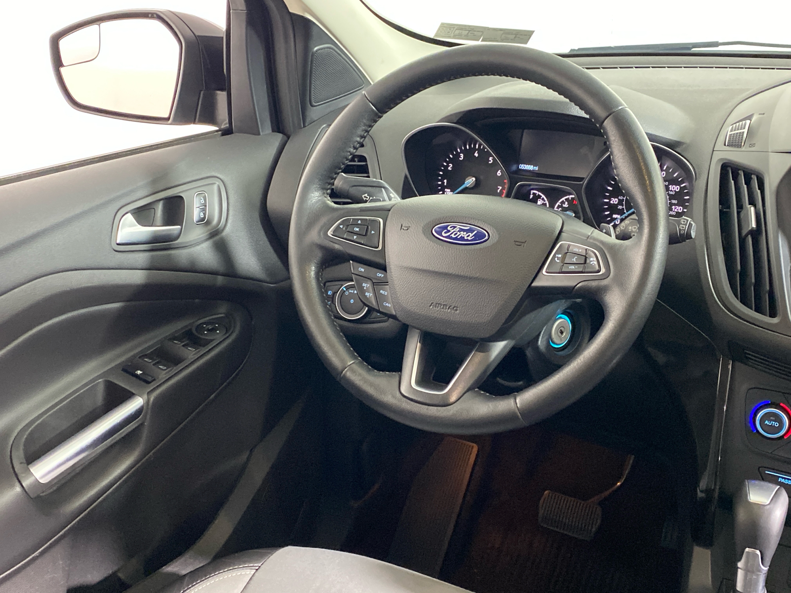 2018 Ford Escape SE 21