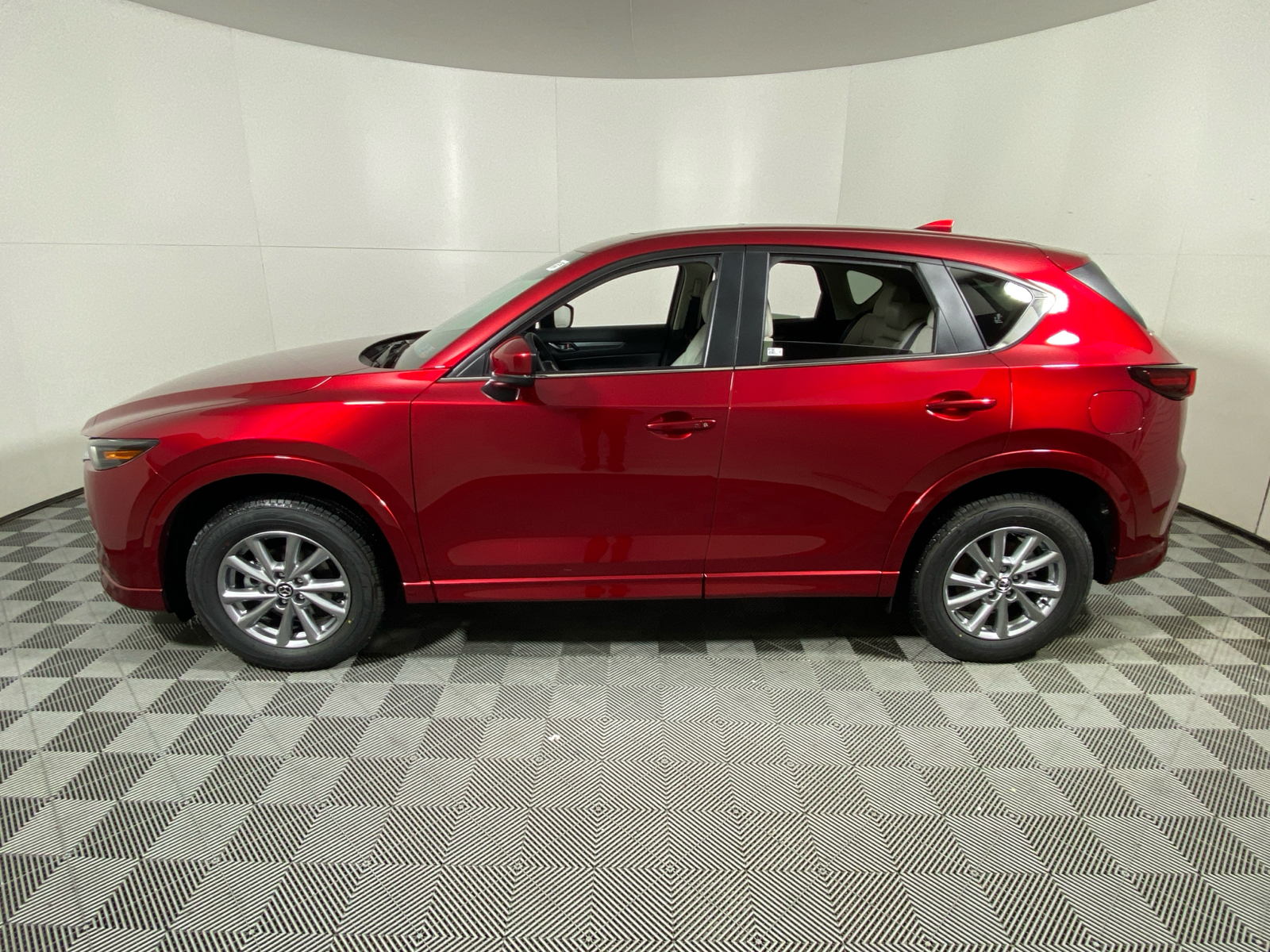 2024 Mazda CX-5 2.5 S Preferred Package 6