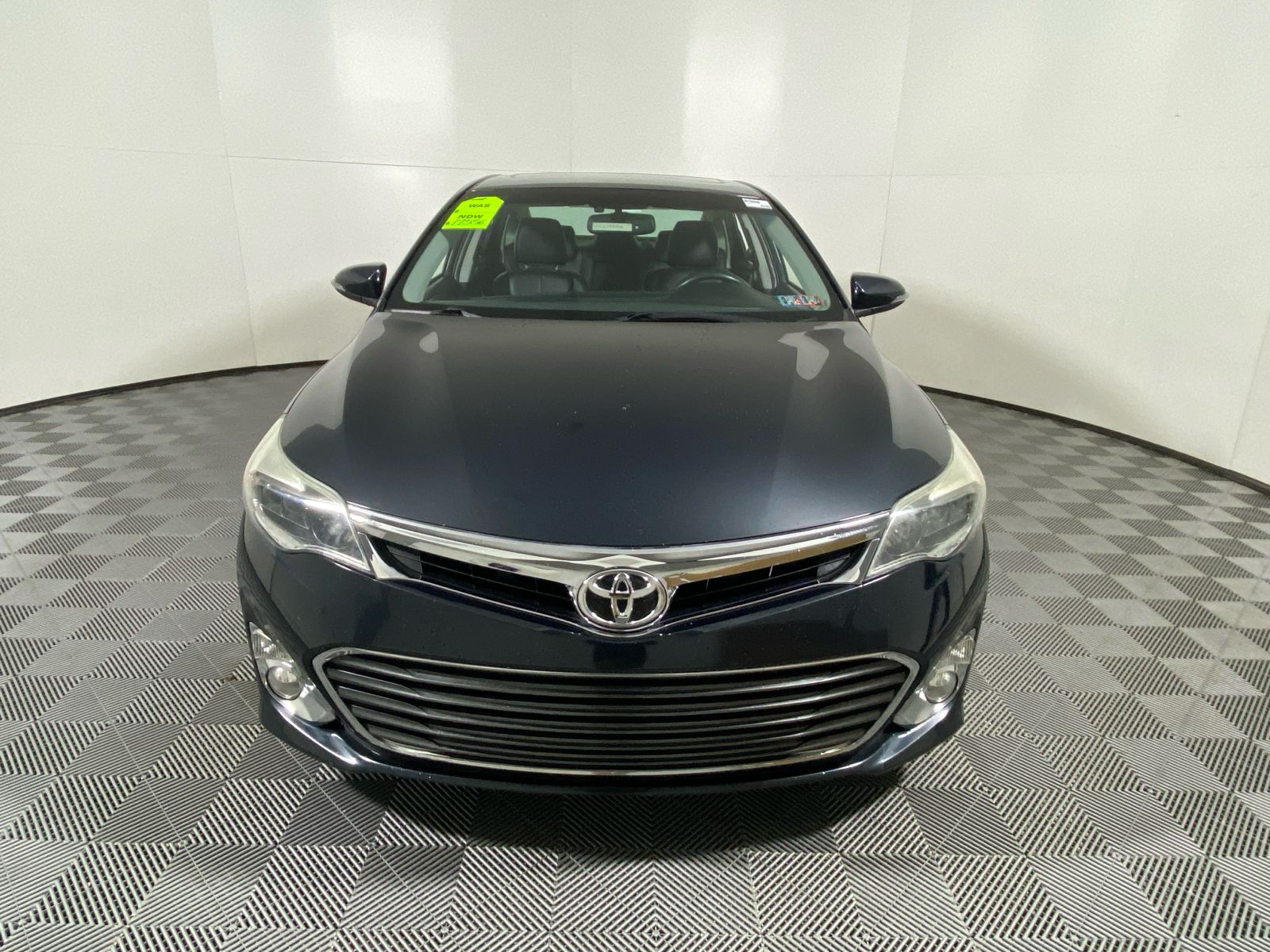 2015 Toyota Avalon  8