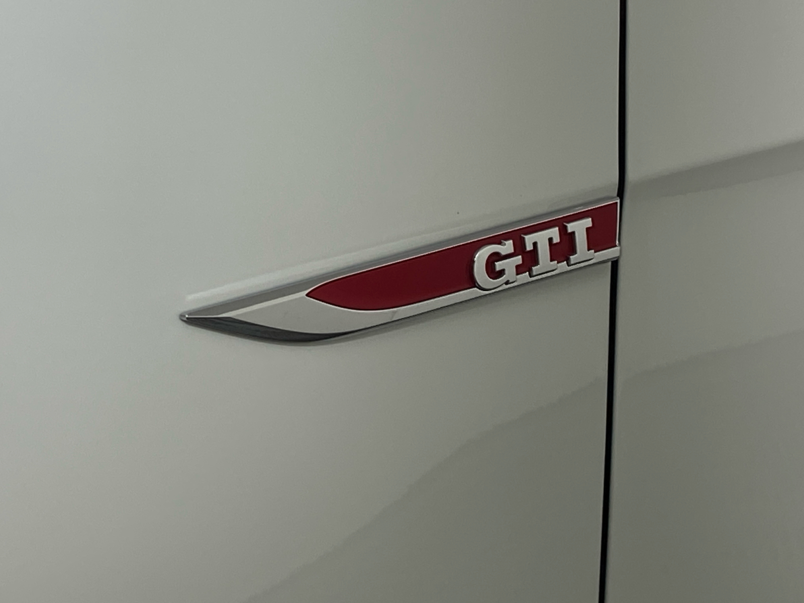 2020 VOLKSWAGEN Golf GTI  10