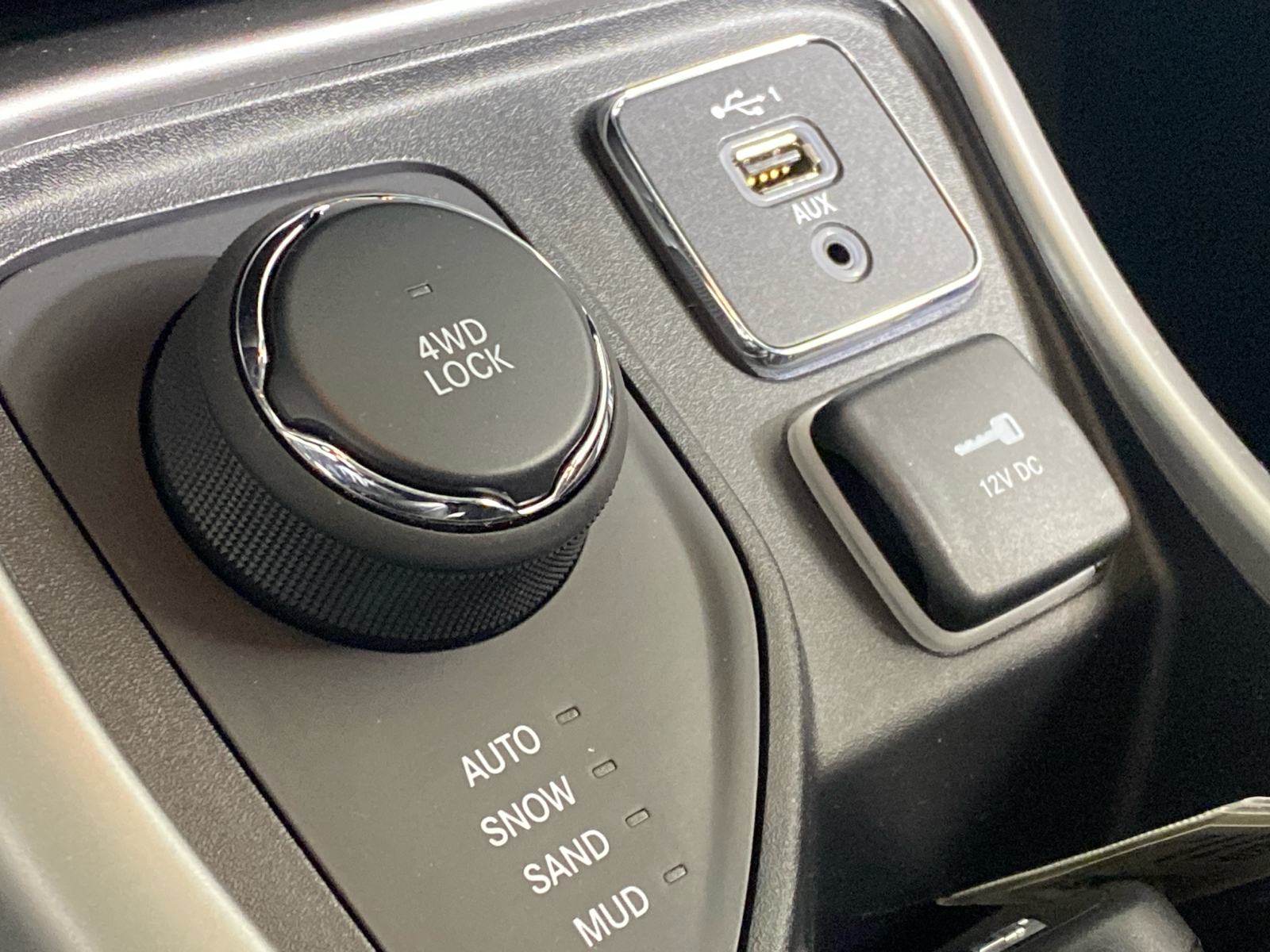 2019 Jeep Compass  26