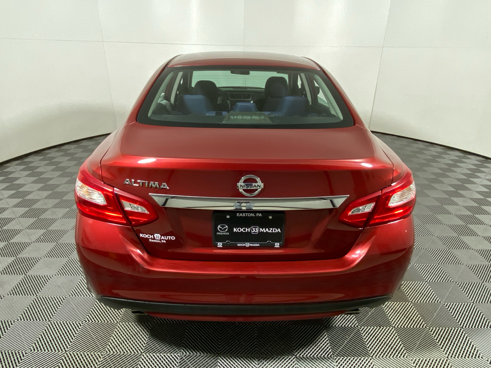 2016 Nissan Altima  4