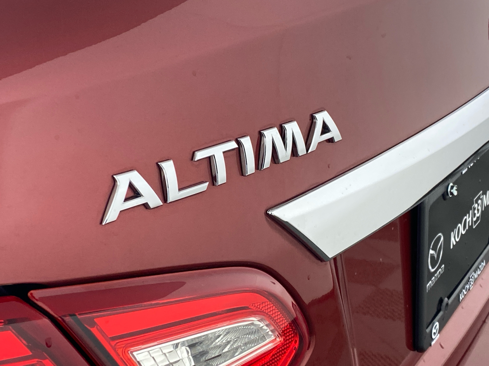 2016 Nissan Altima  13