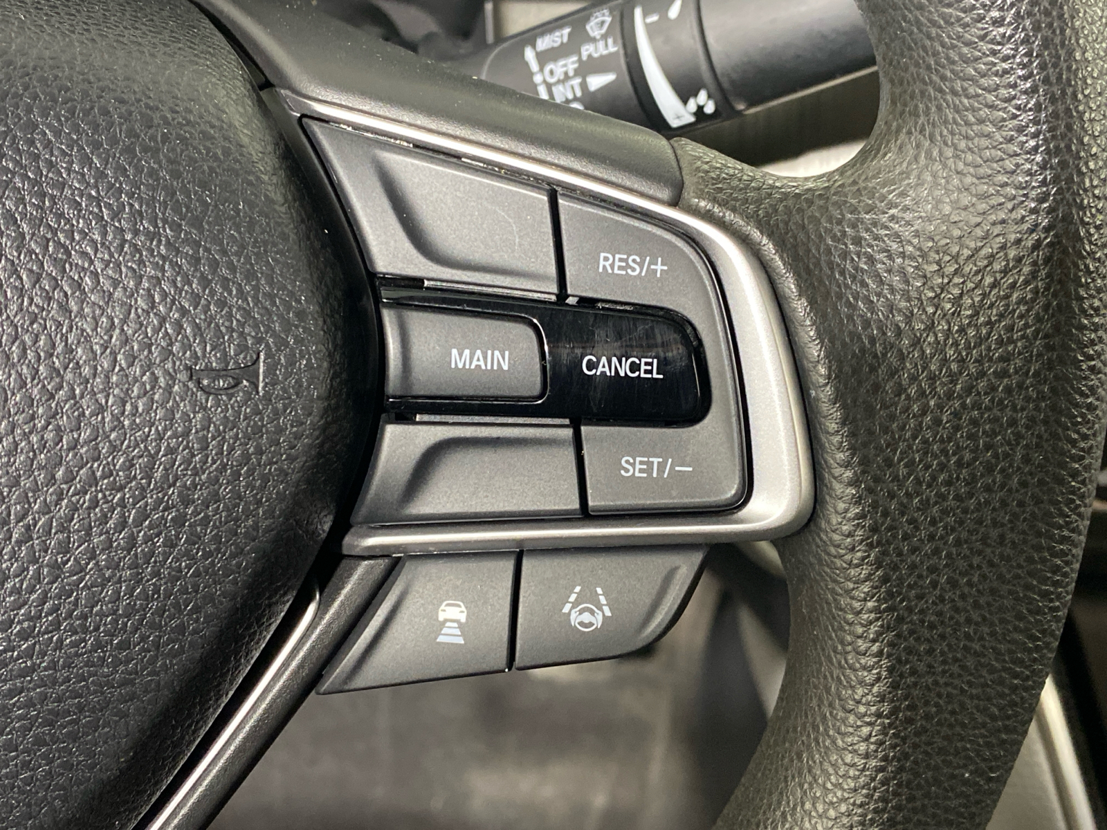 2018 Honda Accord  31