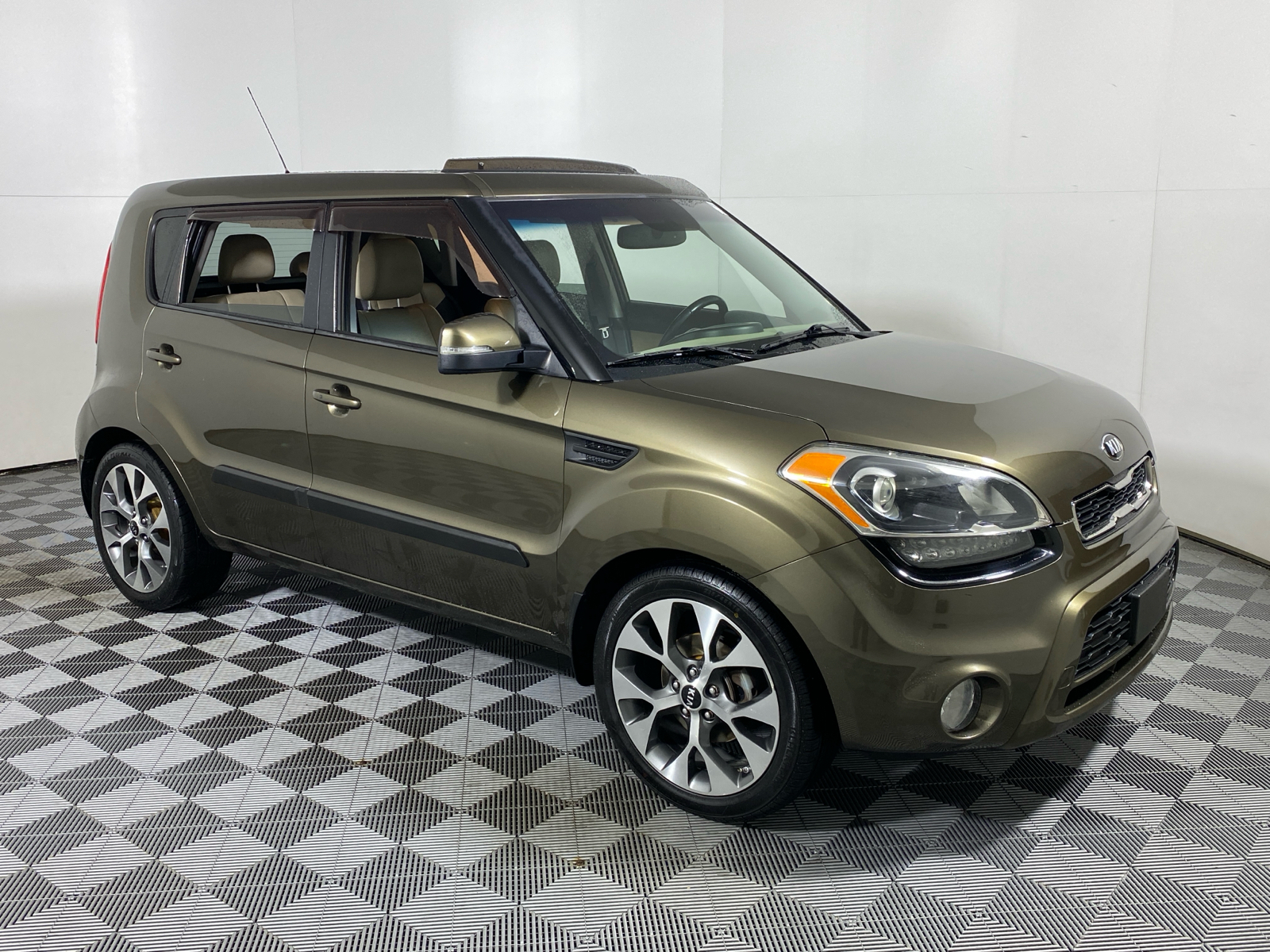 2013 Kia Soul  2