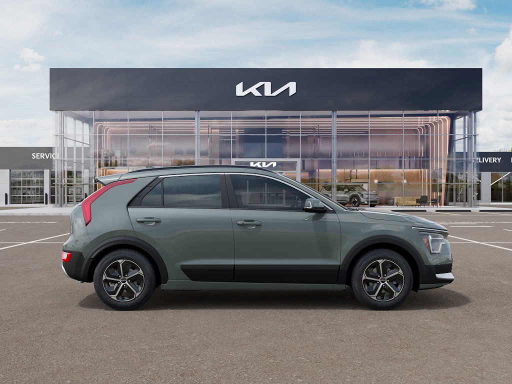 2025 Kia Niro EX 7