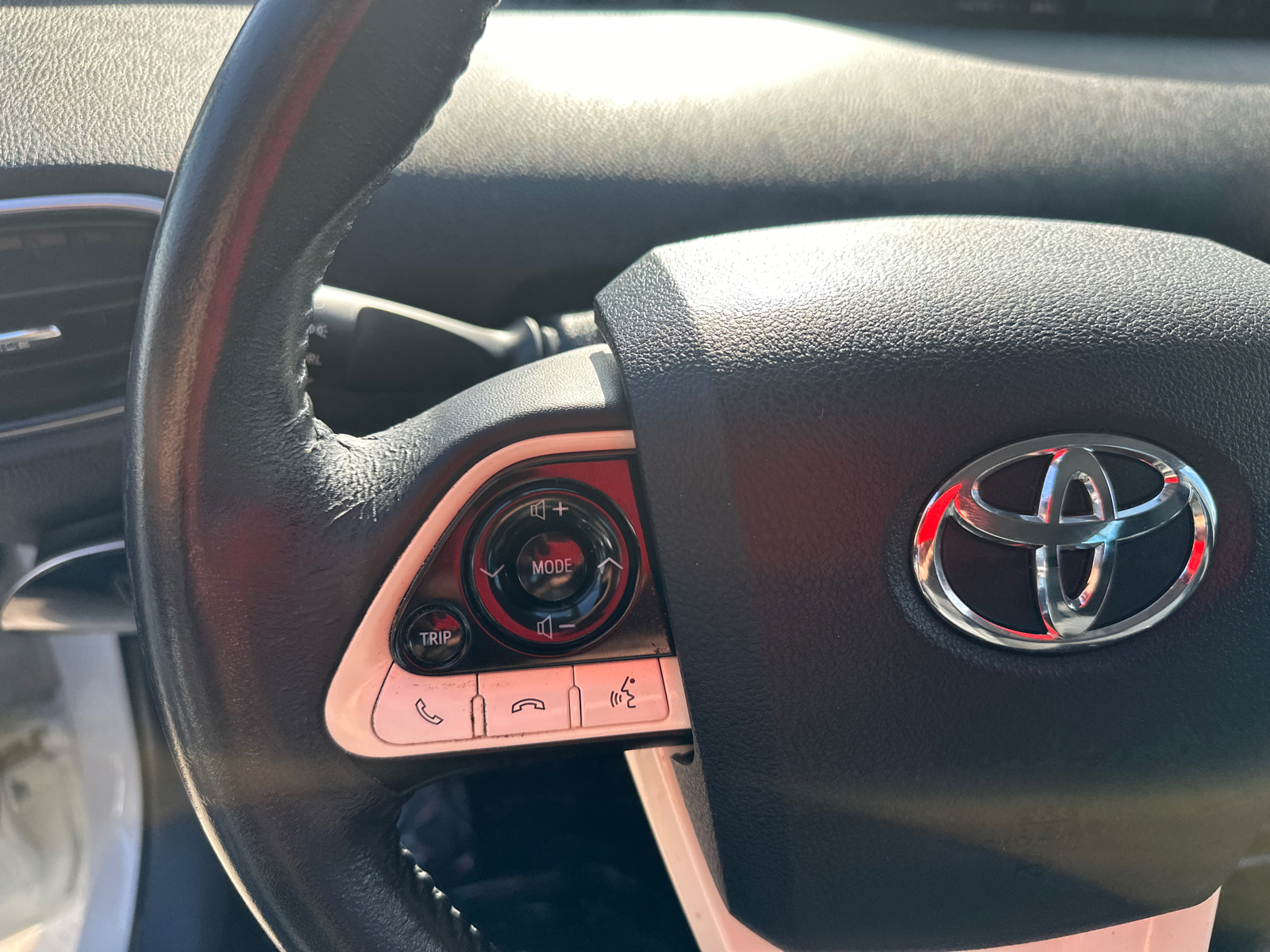 2017 Toyota Prius Prime Plus 11