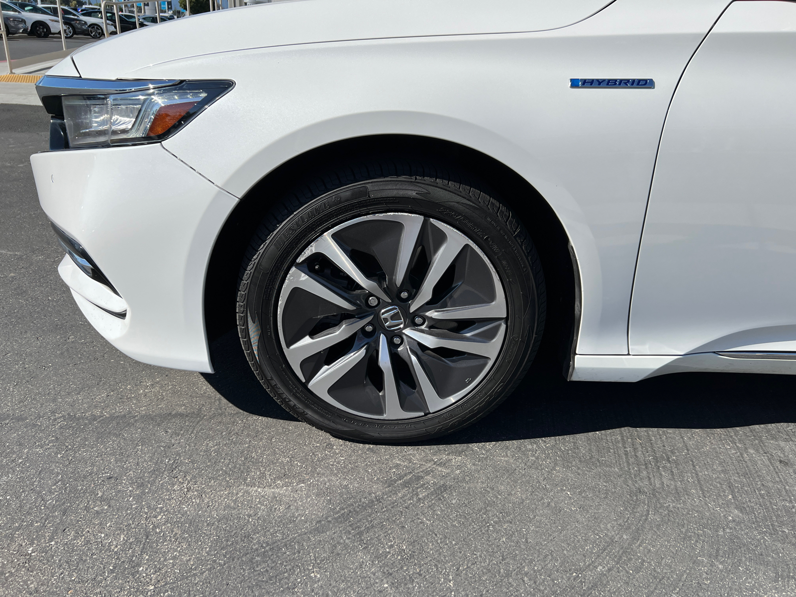 2018 Honda Accord Hybrid Touring 3