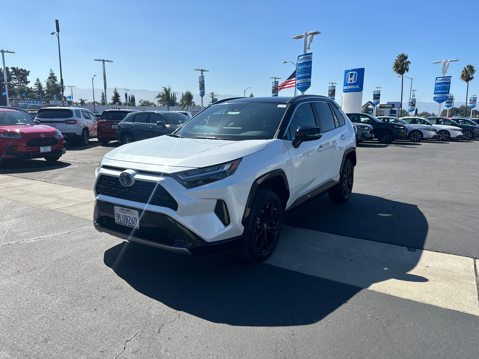 2023 Toyota RAV4 Hybrid XSE 1