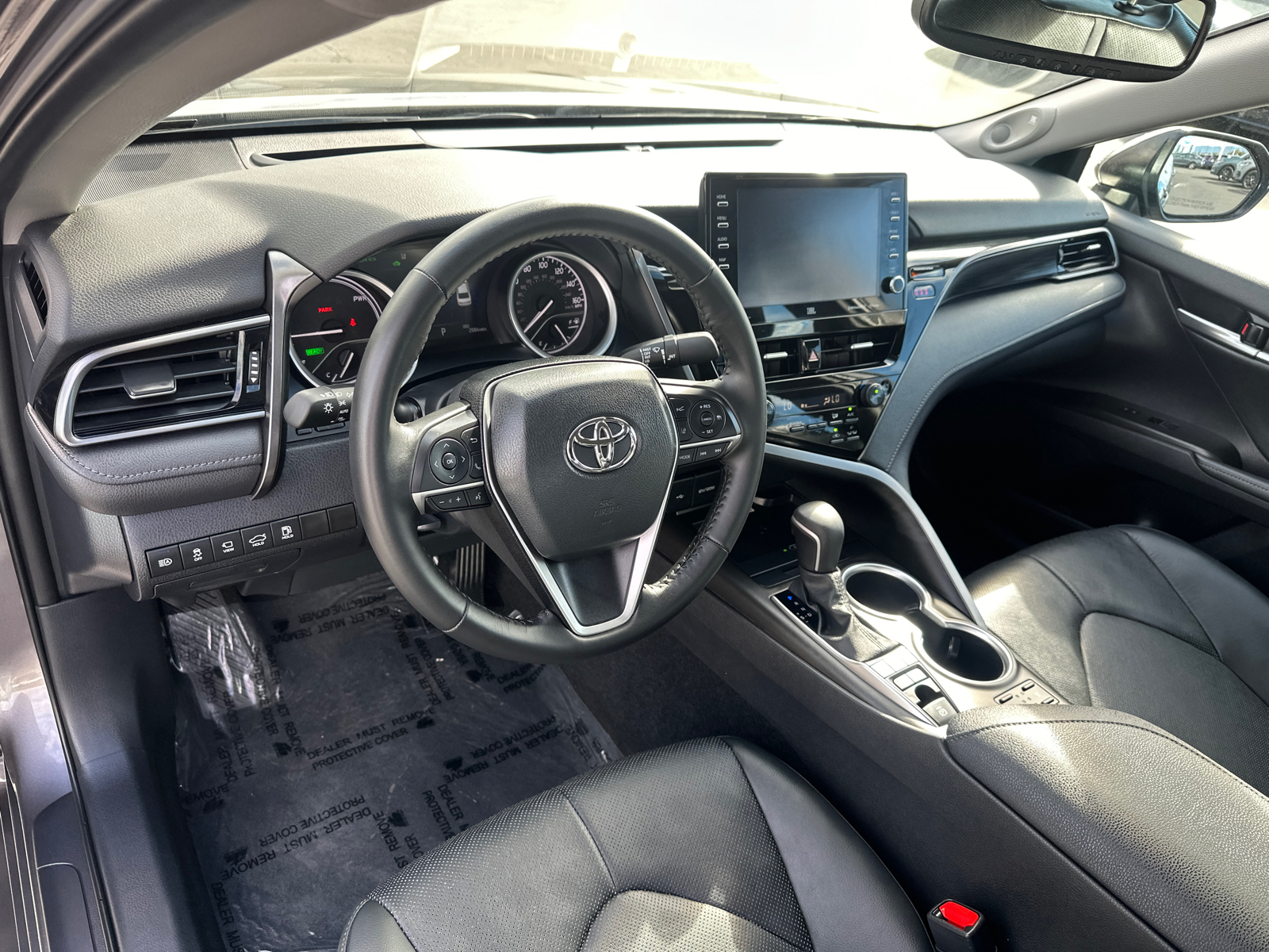 2024 Toyota Camry Hybrid XLE 15