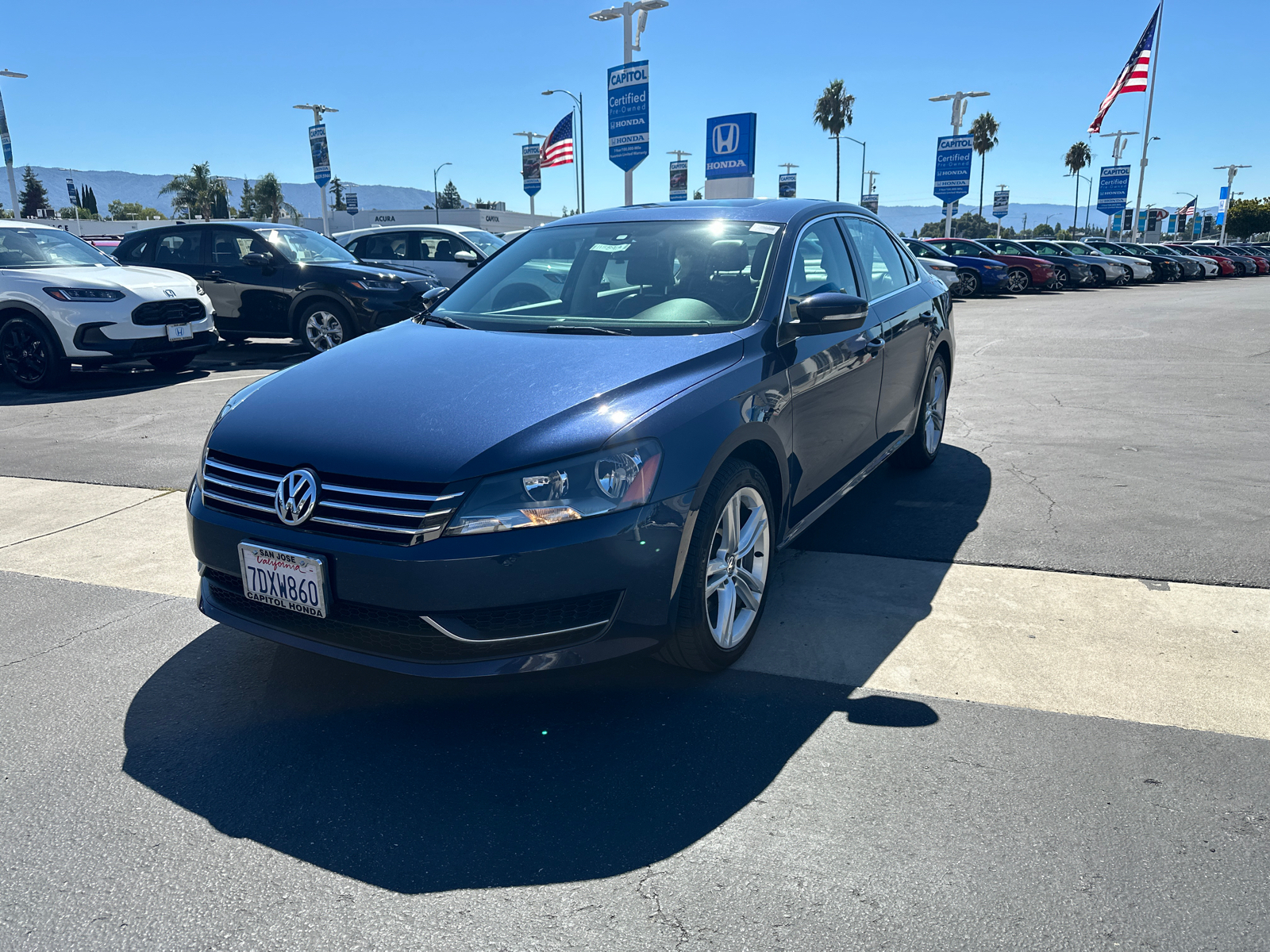 2014 Volkswagen Passat 1.8T SE 1