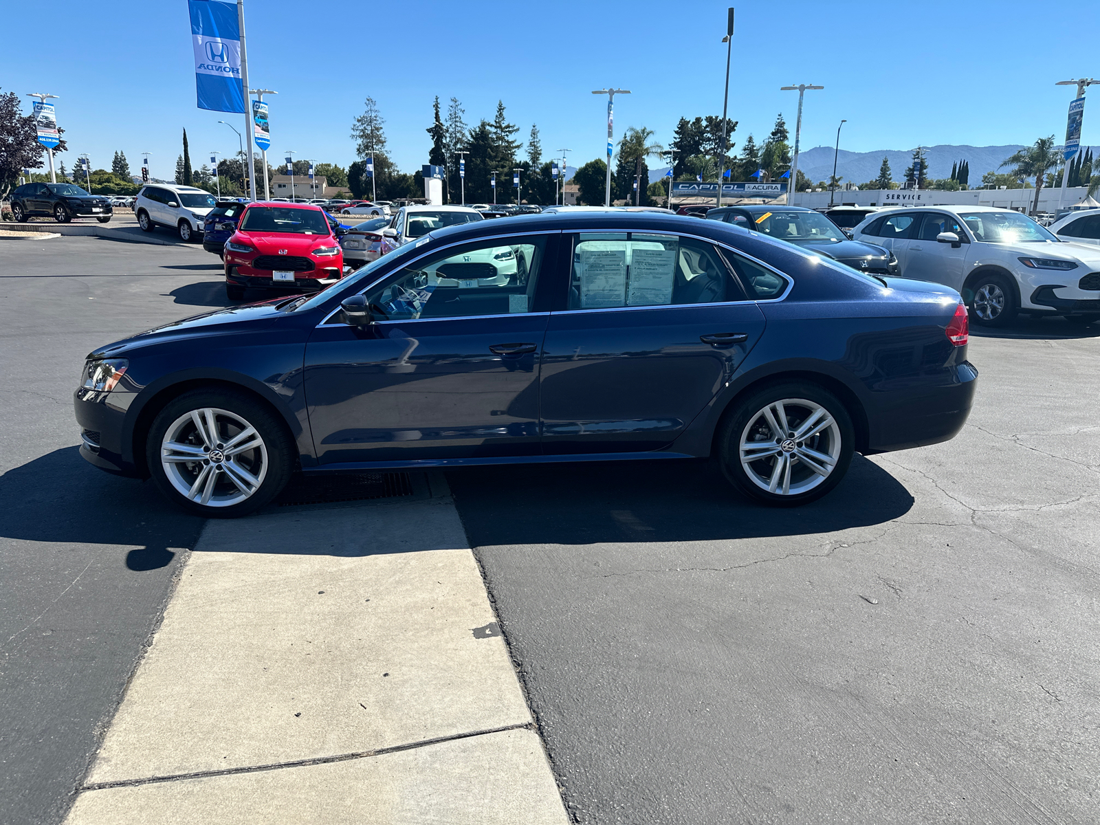 2014 Volkswagen Passat 1.8T SE 4