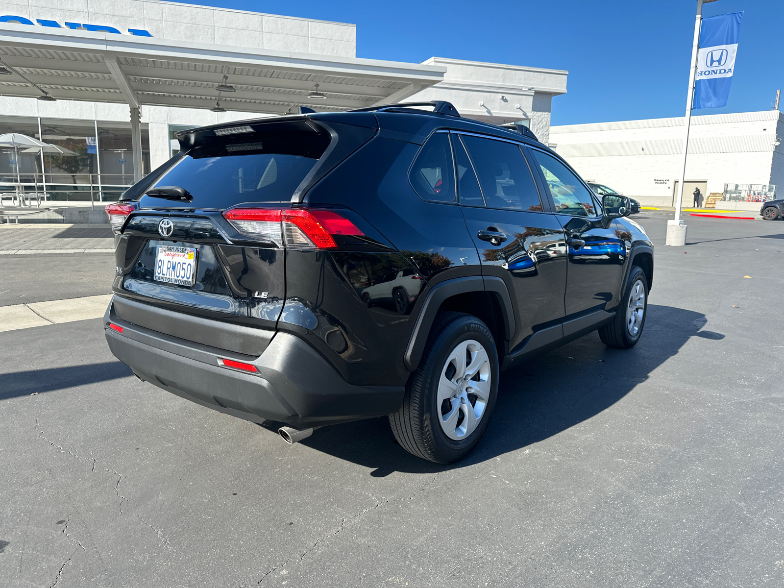 2019 Toyota RAV4 LE 7