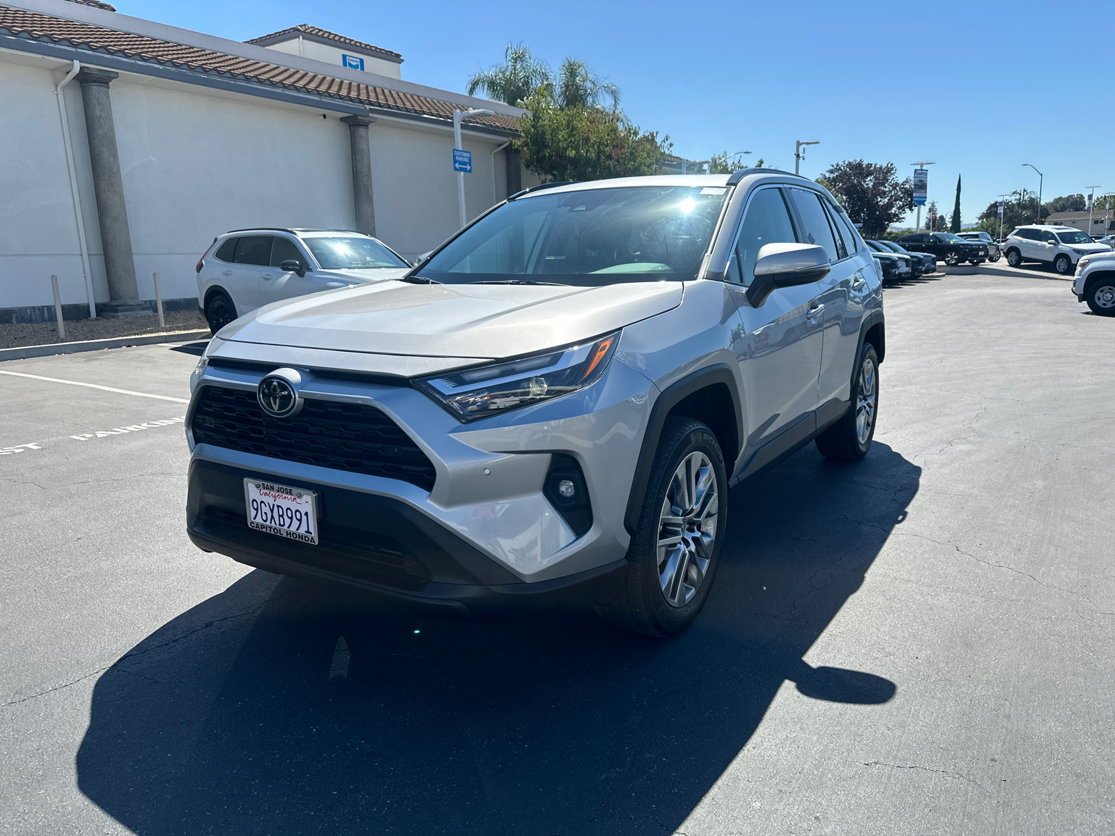 2023 Toyota RAV4 XLE Premium 1