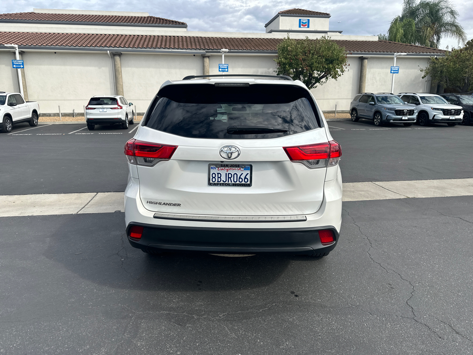 2017 Toyota Highlander LE 5