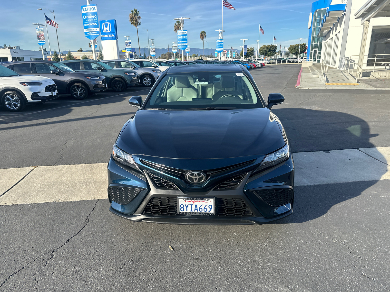 2021 Toyota Camry SE 2