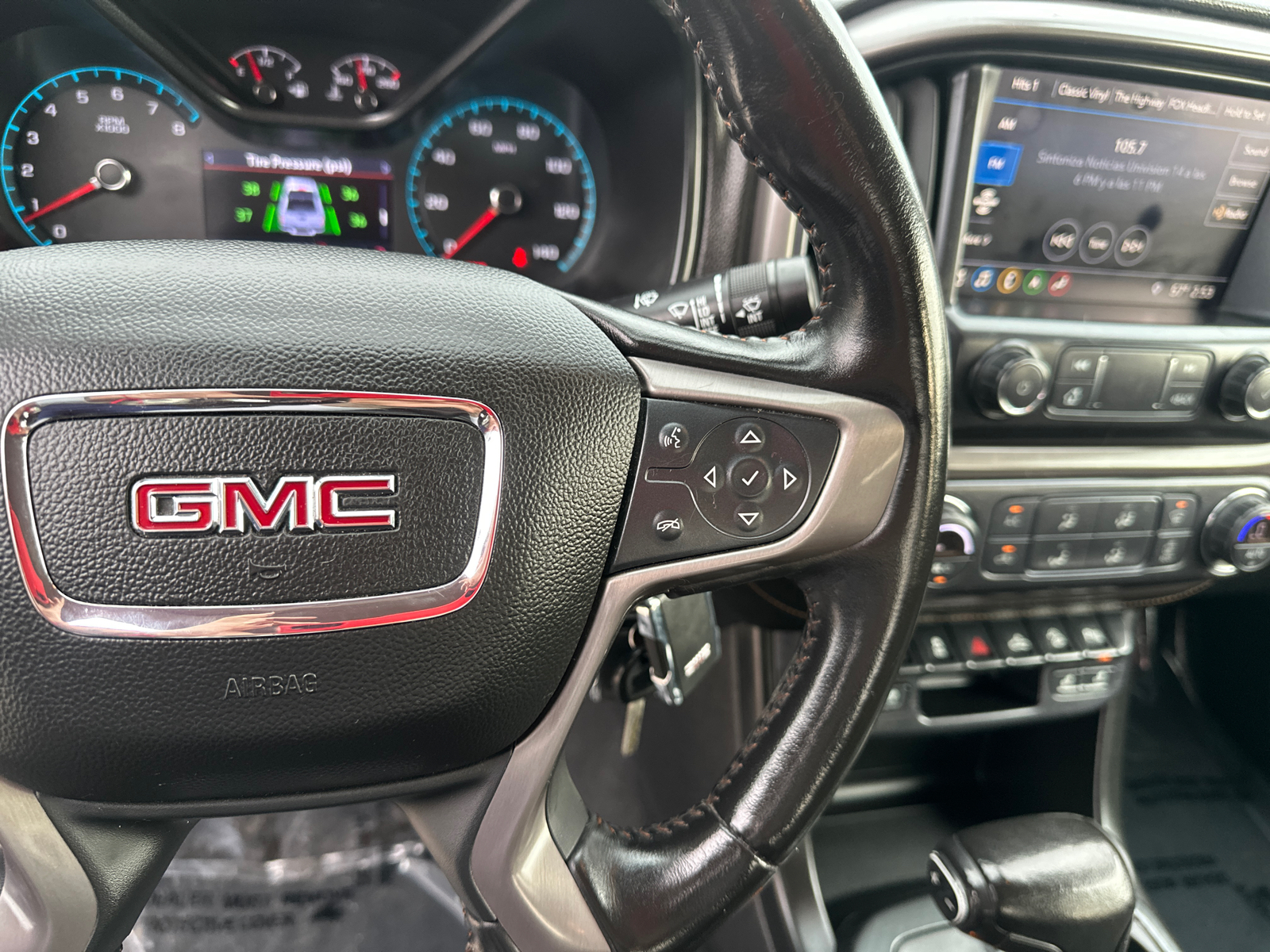 2021 GMC Canyon AT4 w/Leather 14