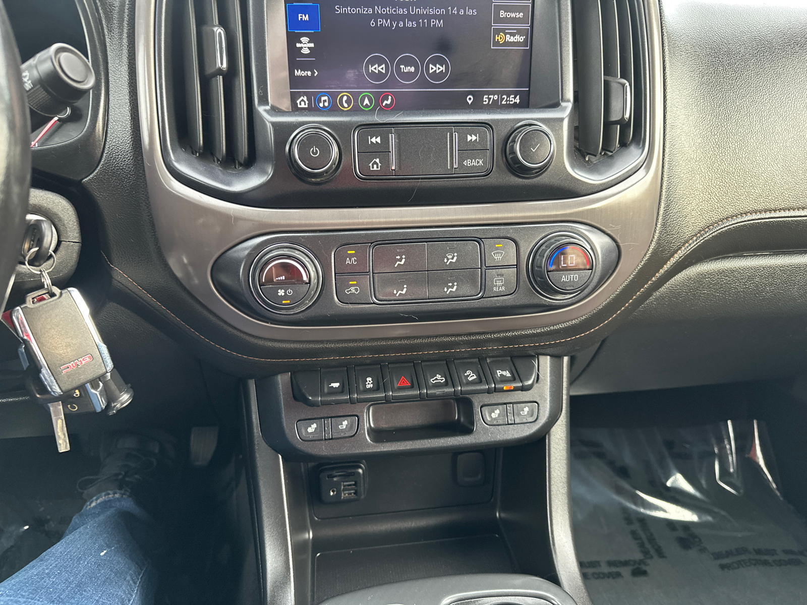 2021 GMC Canyon AT4 w/Leather 18