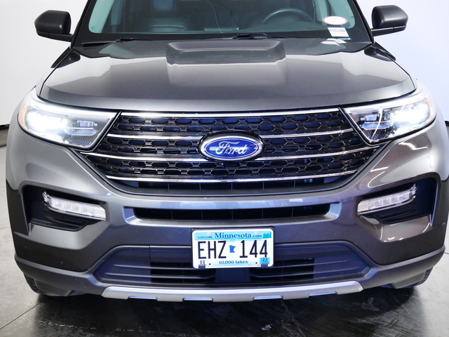 2020 Ford Explorer XLT 2