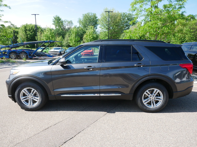 2020 Ford Explorer XLT 13