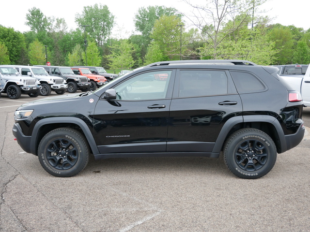 2020 Jeep Cherokee Trailhawk 12