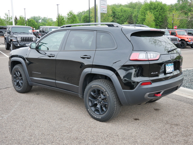 2020 Jeep Cherokee Trailhawk 13