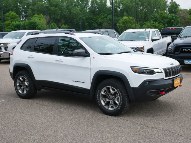 2020 Jeep Cherokee Trailhawk 2