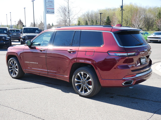 2021 Jeep Grand Cherokee L Overland 13