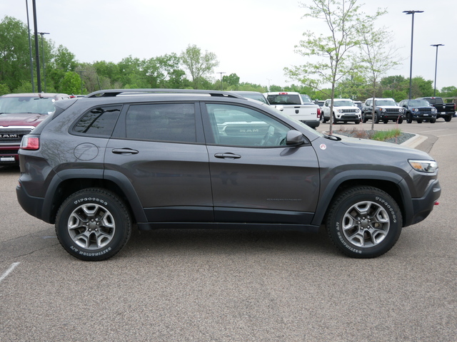 2020 Jeep Cherokee Trailhawk 16