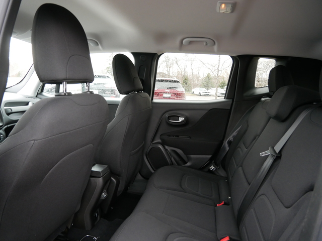 2021 Jeep Renegade Latitude 23