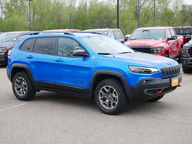 2020 Jeep Cherokee Trailhawk 2