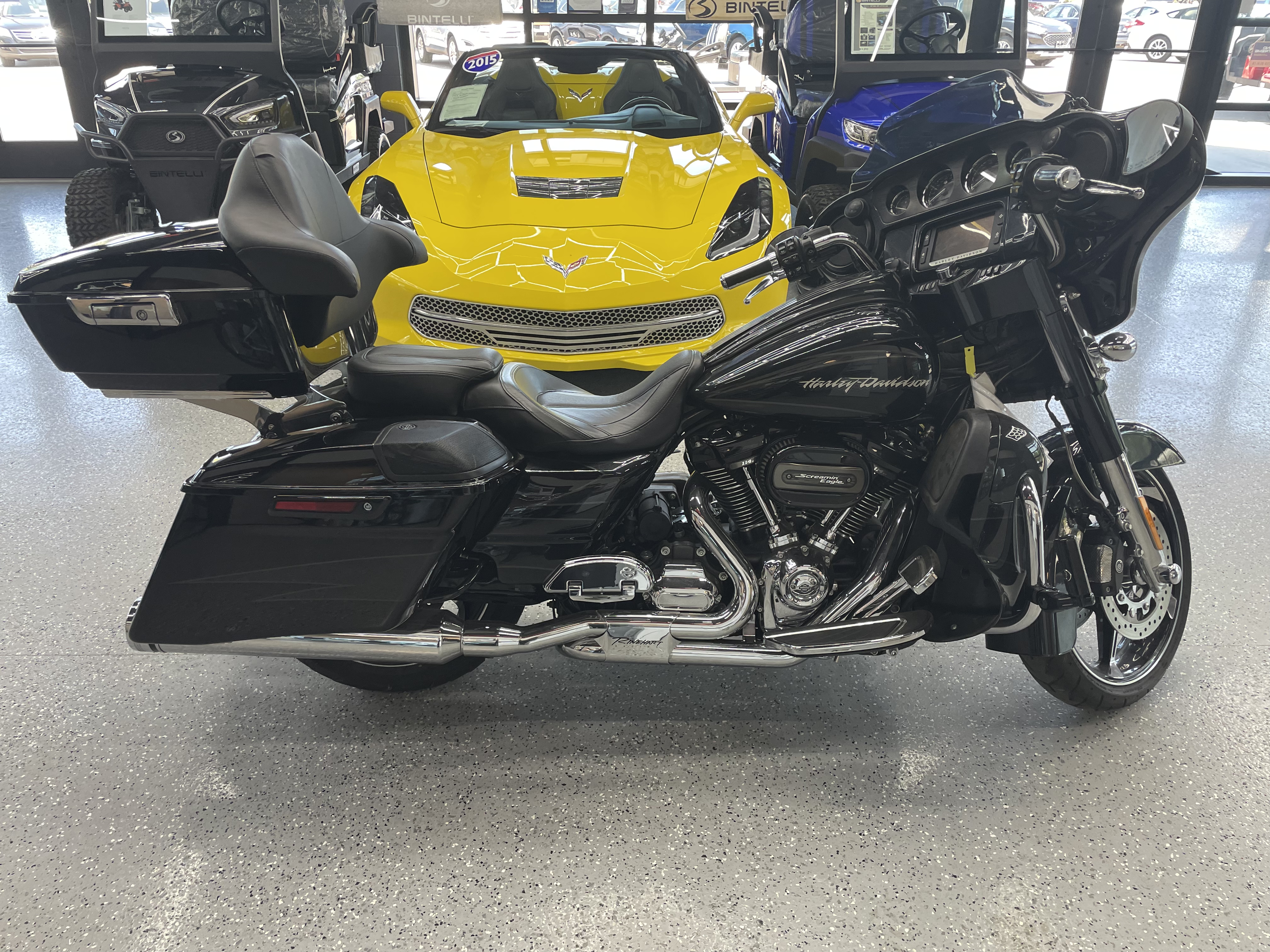 2017 Harley Davidson Street Glide CVO 6