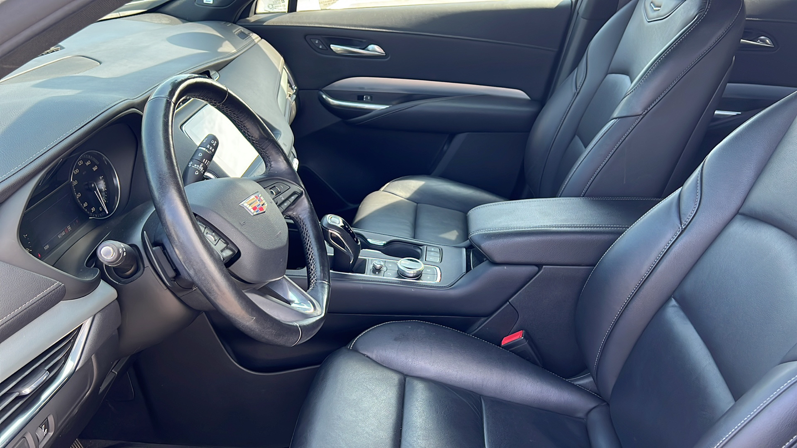 2019 Cadillac XT4 Premium Luxury 8