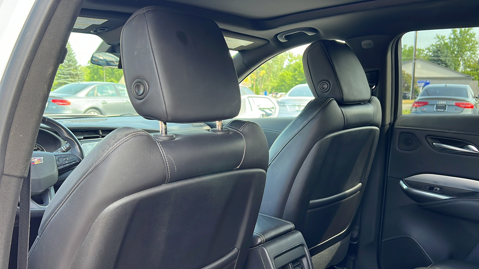 2019 Cadillac XT4 Premium Luxury 30