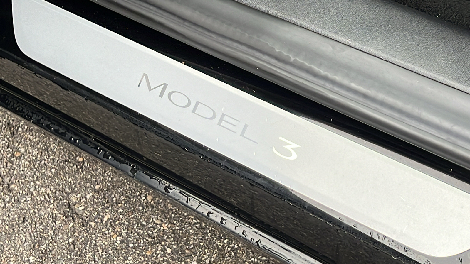 2018 Tesla Model 3 Long Range 11