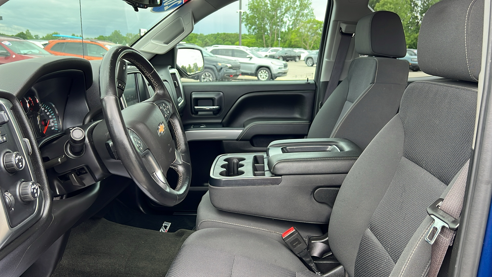 2017 Chevrolet Silverado 1500 LT 8